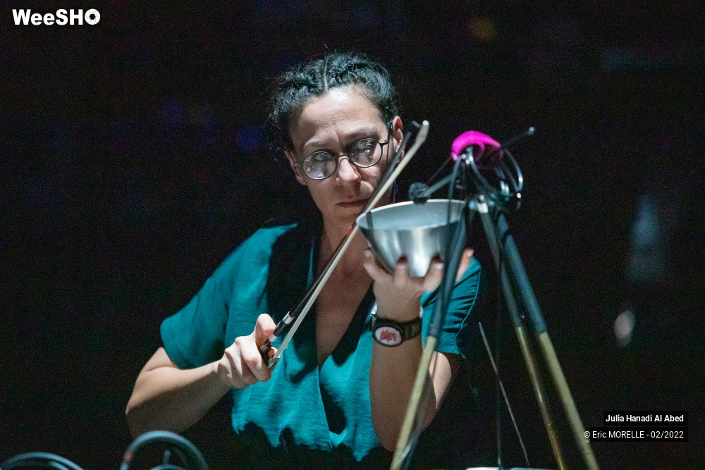 24/26 photos du spectacle Julia Hanadi Al Abed