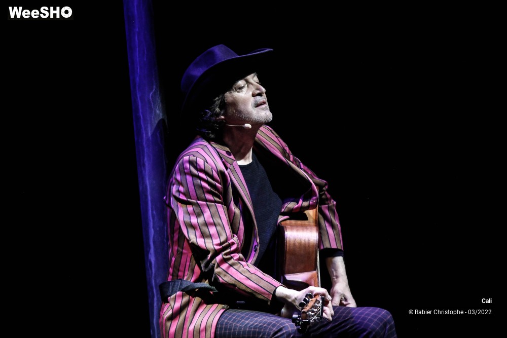 24/56 photos du spectacle Cali