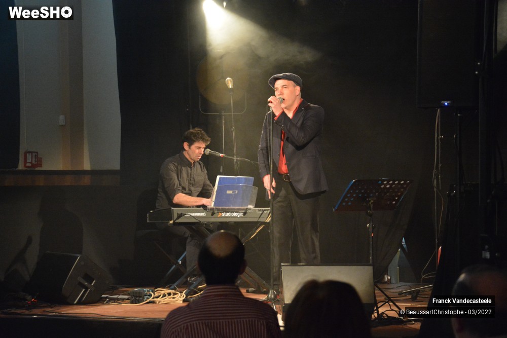 1/35 photos du spectacle Franck chante l'Amour