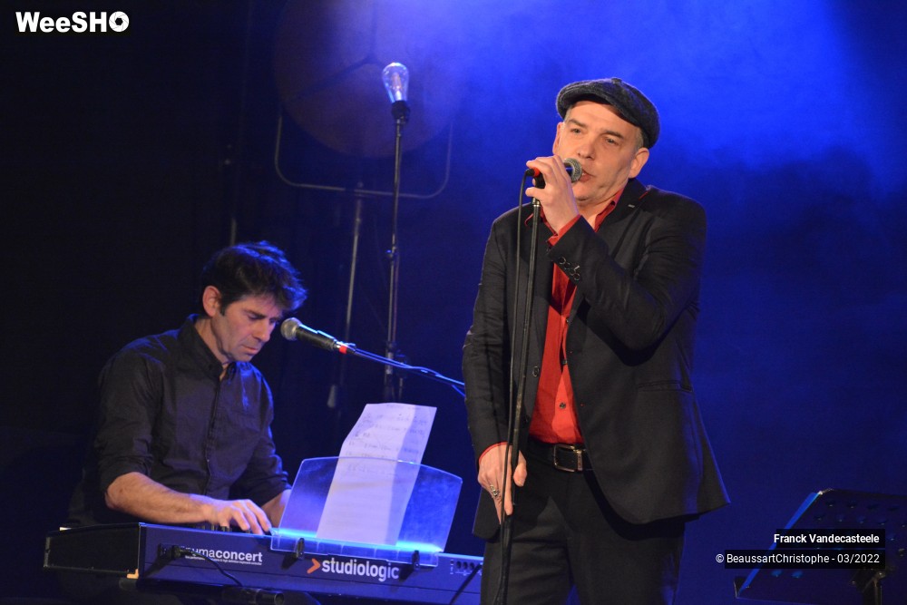 4/35 photos du spectacle Franck chante l'Amour