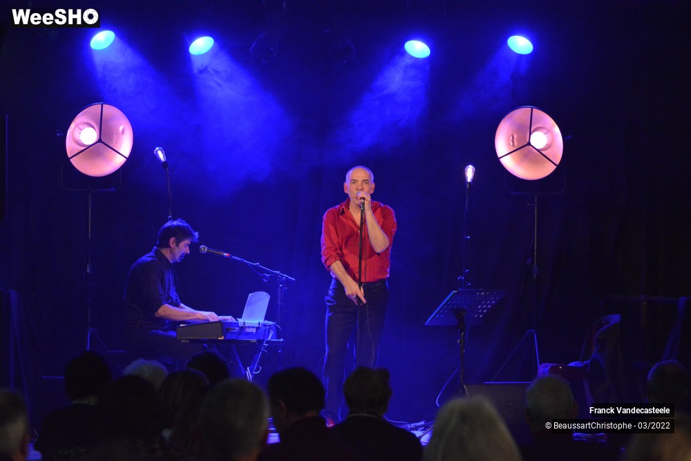 20/35 photos du spectacle Franck chante l'Amour