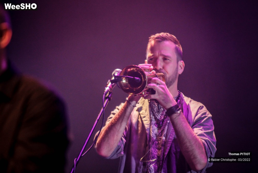 6/52 photos du spectacle Thomas Pitiot