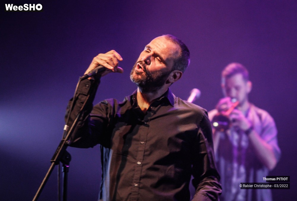 7/52 photos du spectacle Thomas Pitiot