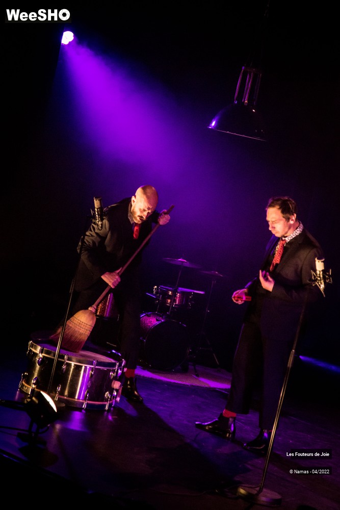 2/21 photos du spectacle Les Fouteurs de Joie