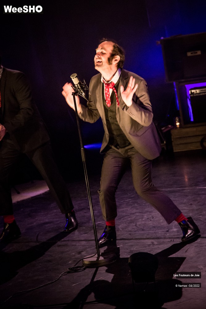 5/21 photos du spectacle Les Fouteurs de Joie