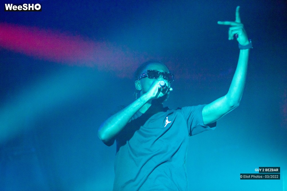 16/22 photos du spectacle GUY 2 BEZBAR