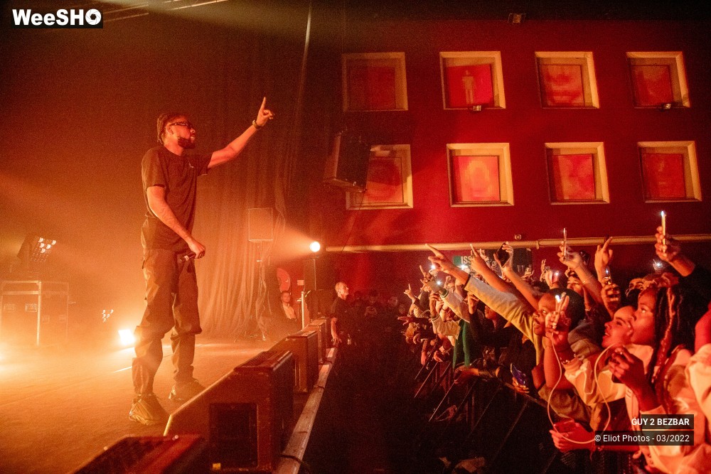 18/22 photos du spectacle GUY 2 BEZBAR