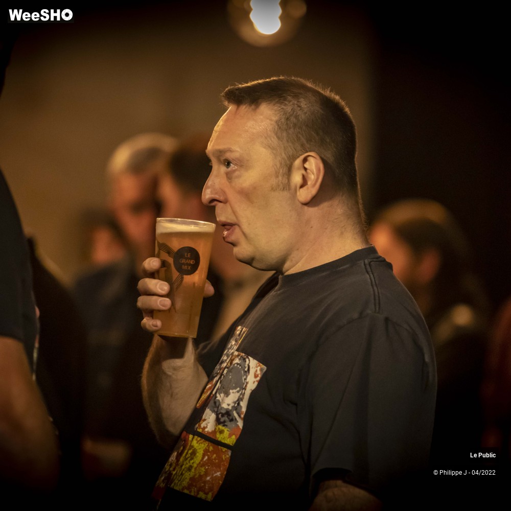 1/17 photos du spectacle Le public de Kælan Mikla