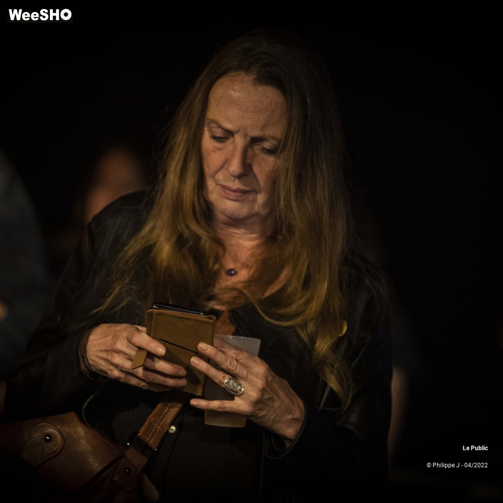 5/17 photos du spectacle Le public de Kælan Mikla