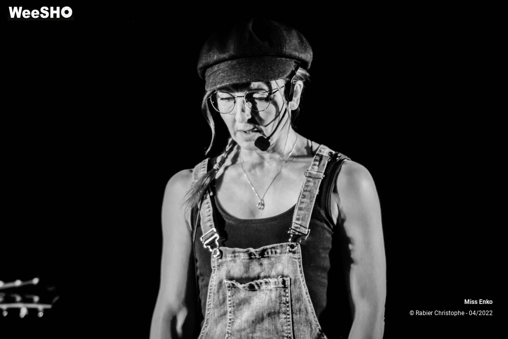 8/61 photos du spectacle Miss Enko