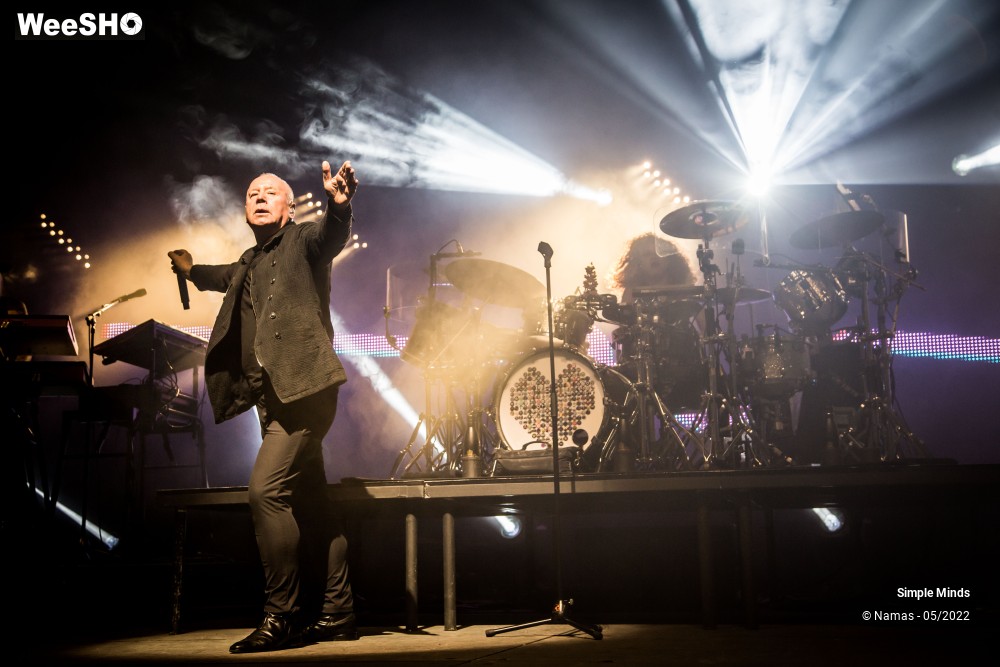 18/35 photos du spectacle Simple Minds
