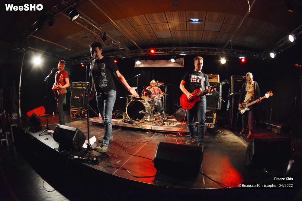 17/27 photos du spectacle Freeze Kids