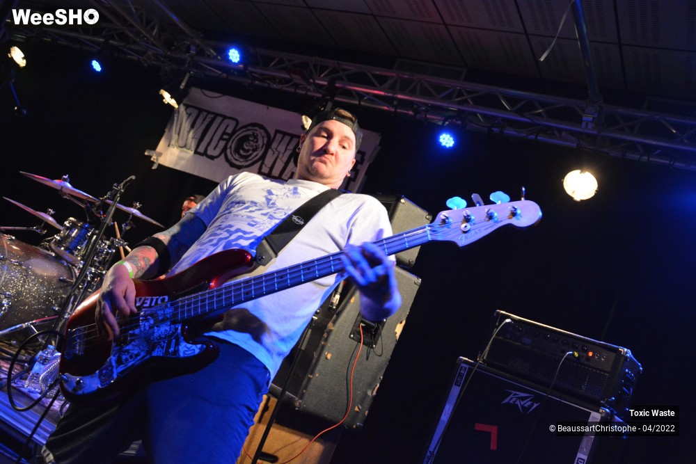 7/33 photos du spectacle Toxic Waste