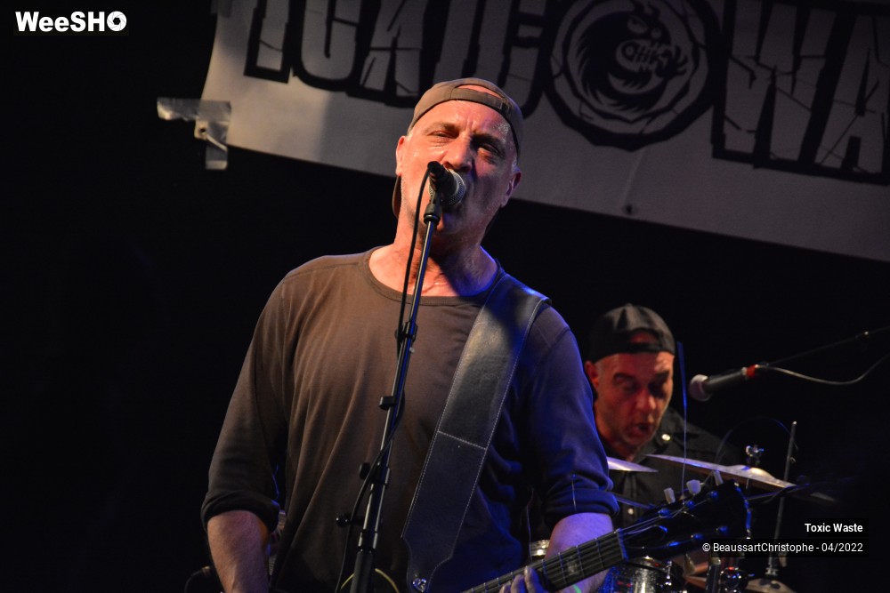 18/33 photos du spectacle Toxic Waste