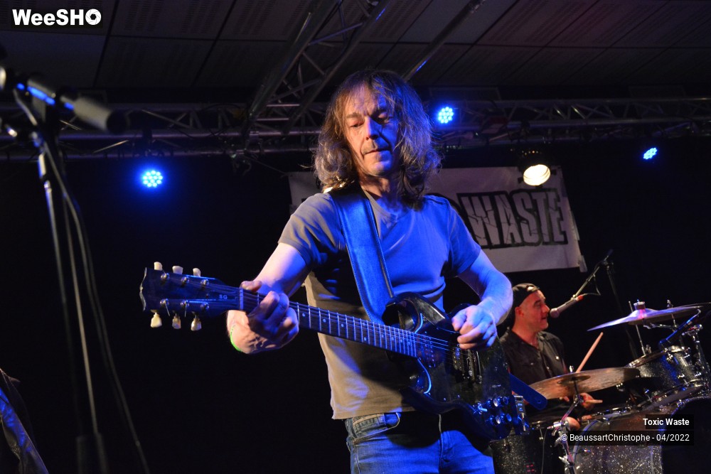 27/33 photos du spectacle Toxic Waste