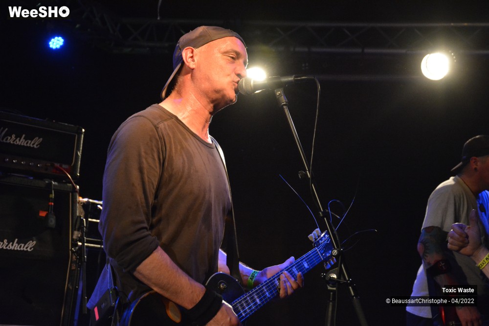 28/33 photos du spectacle Toxic Waste