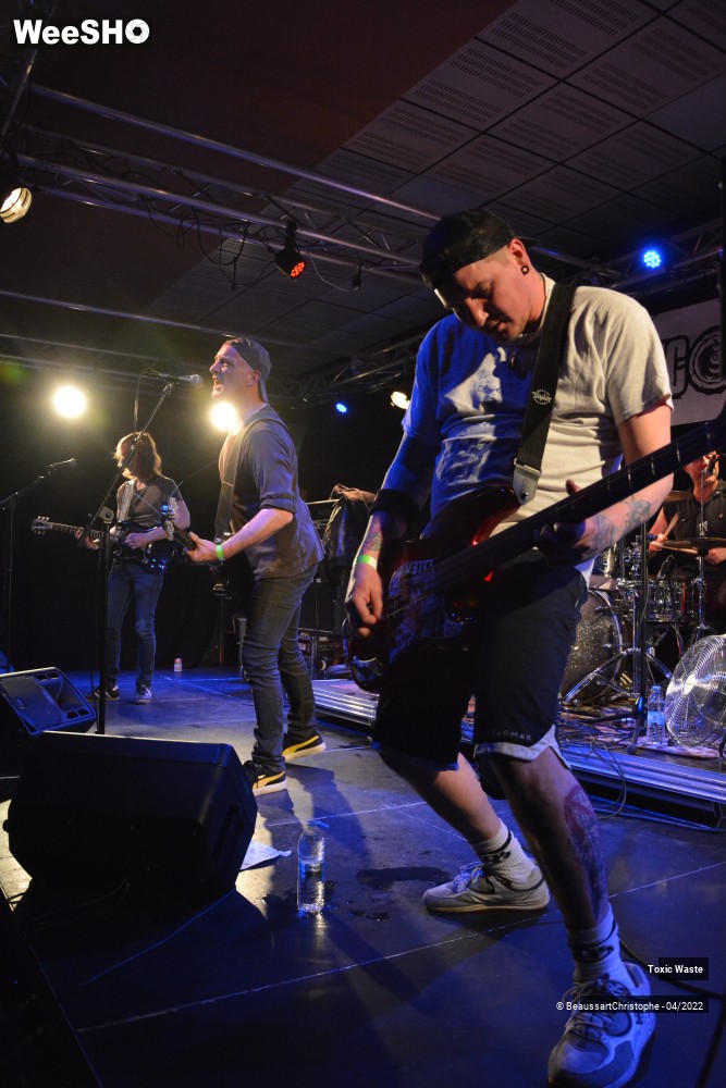 30/33 photos du spectacle Toxic Waste