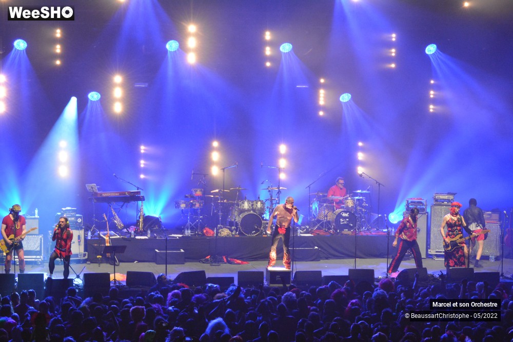 73/100 photos du spectacle Marcel et son Orchestre & Les Fatals Picards "La Mégateuf" au Zenith de Lille