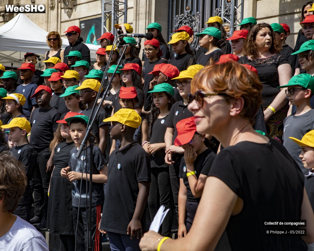 18/93 photos du spectacle Parade Utopia