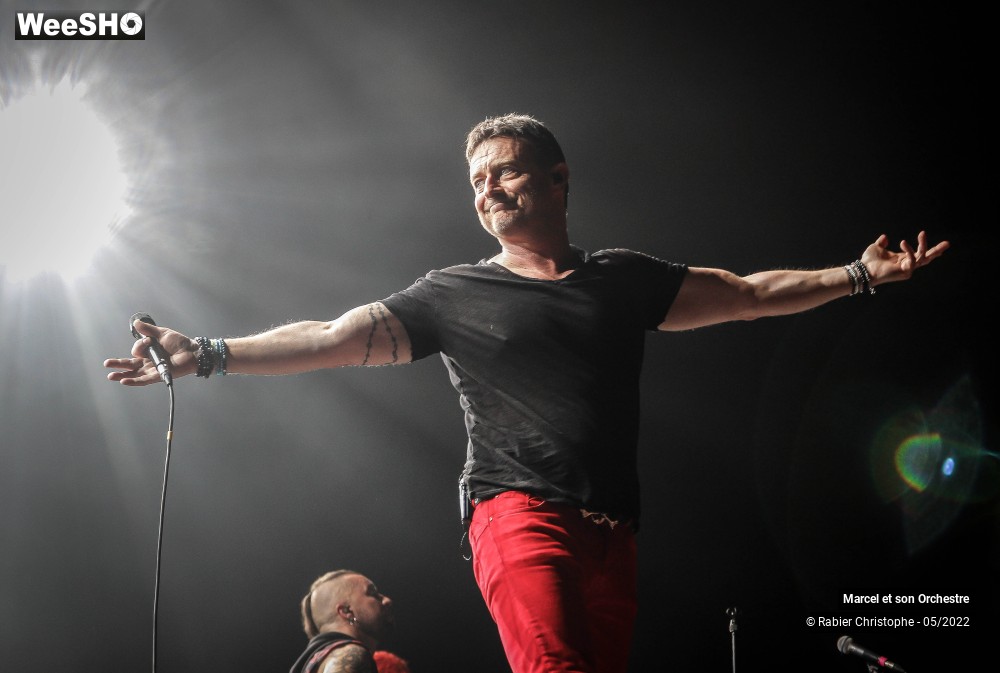 23/99 photos du spectacle Marcel et son orchestre + les fatals picards part 1