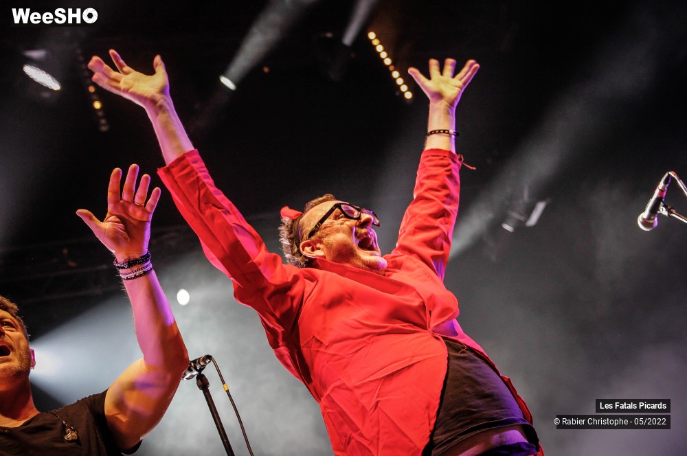 81/99 photos du spectacle Marcel et son orchestre + les fatals picards part 2
