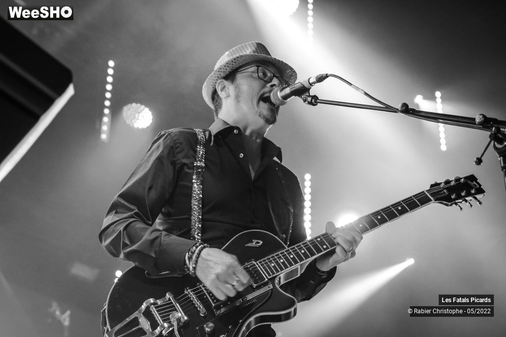 93/99 photos du spectacle Marcel et son orchestre + les fatals picards part 2