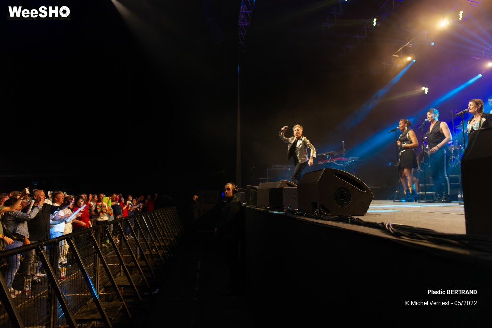 43/66 photos du spectacle Plastic Bertrand