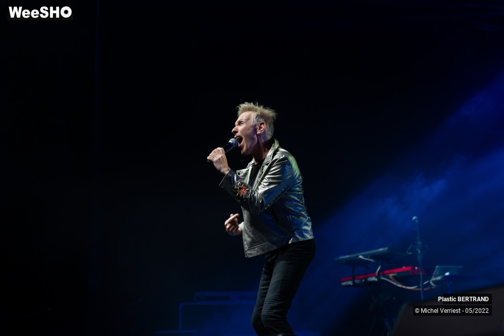 45/66 photos du spectacle Plastic Bertrand