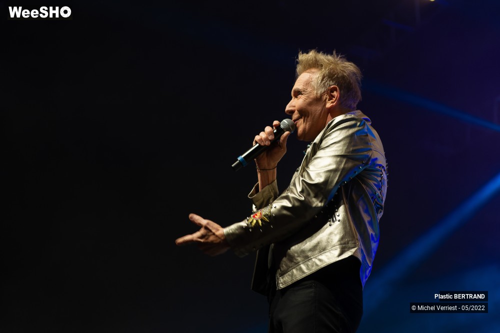 47/66 photos du spectacle Plastic Bertrand