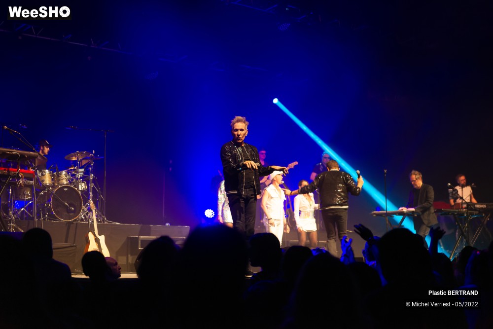 63/66 photos du spectacle Plastic Bertrand