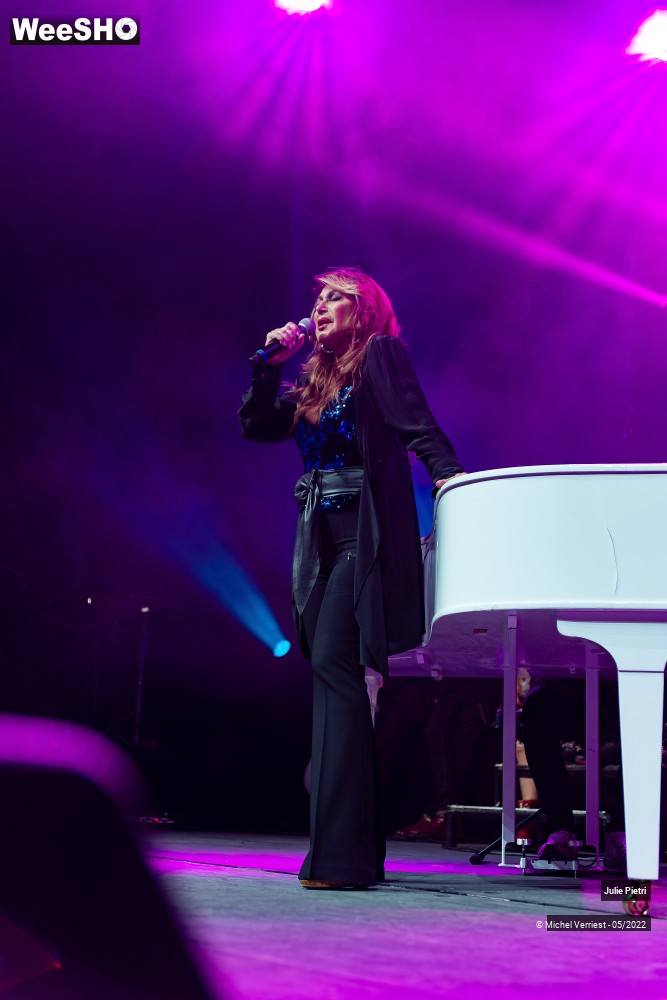 23/36 photos du spectacle Julie Pietri