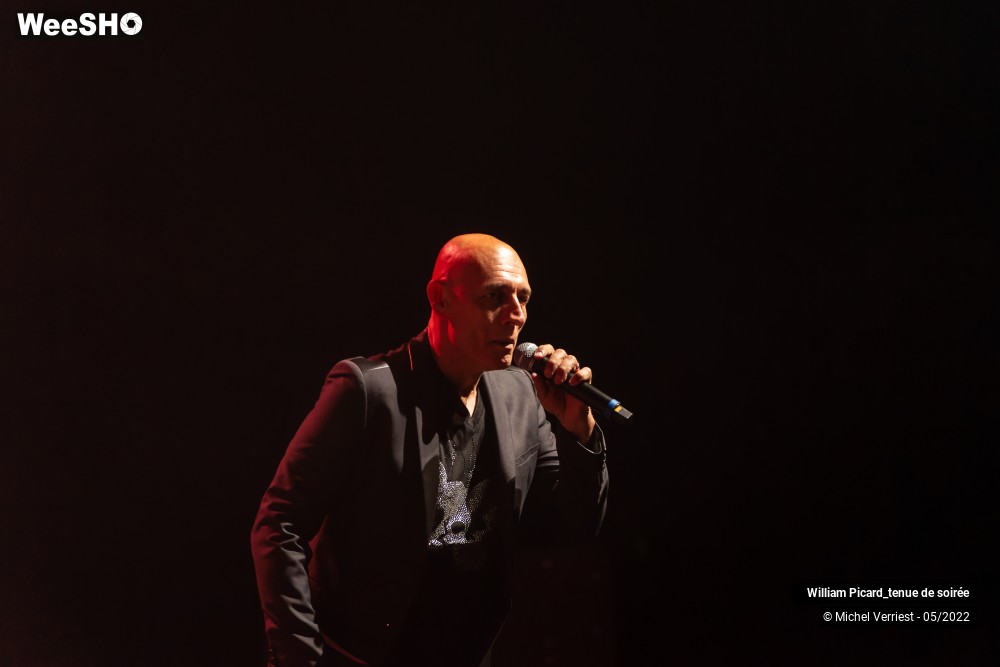 3/24 photos du spectacle William Picard_tenue de soirée