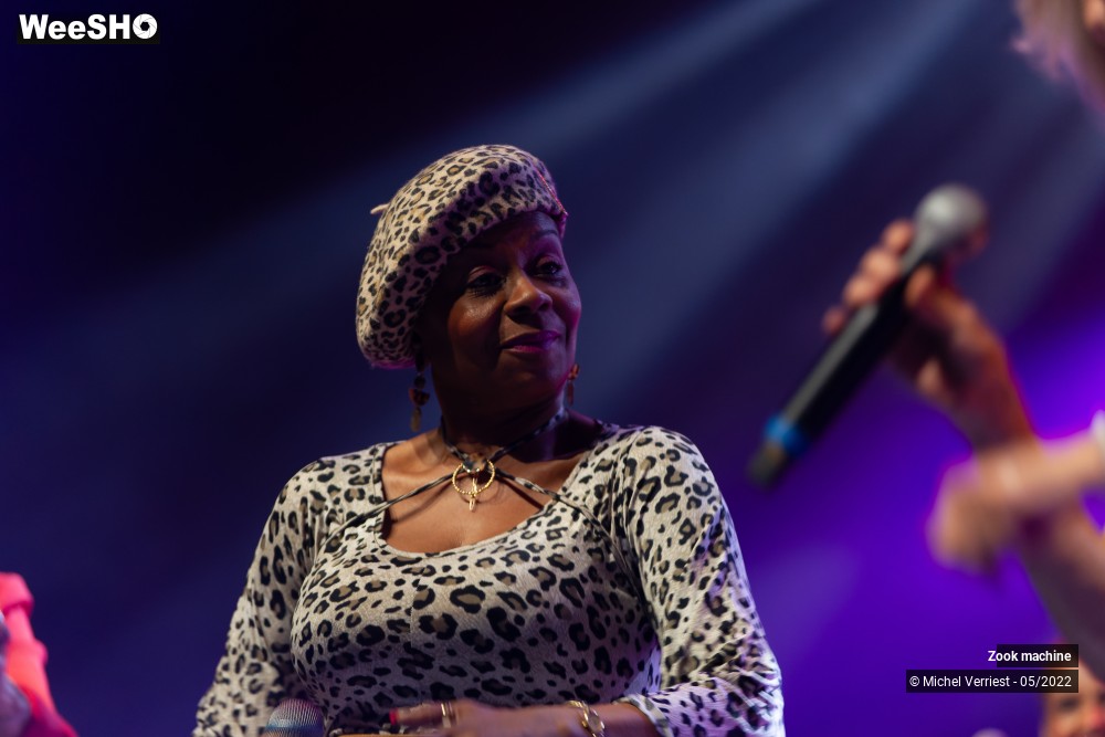 5/58 photos du spectacle zook machine