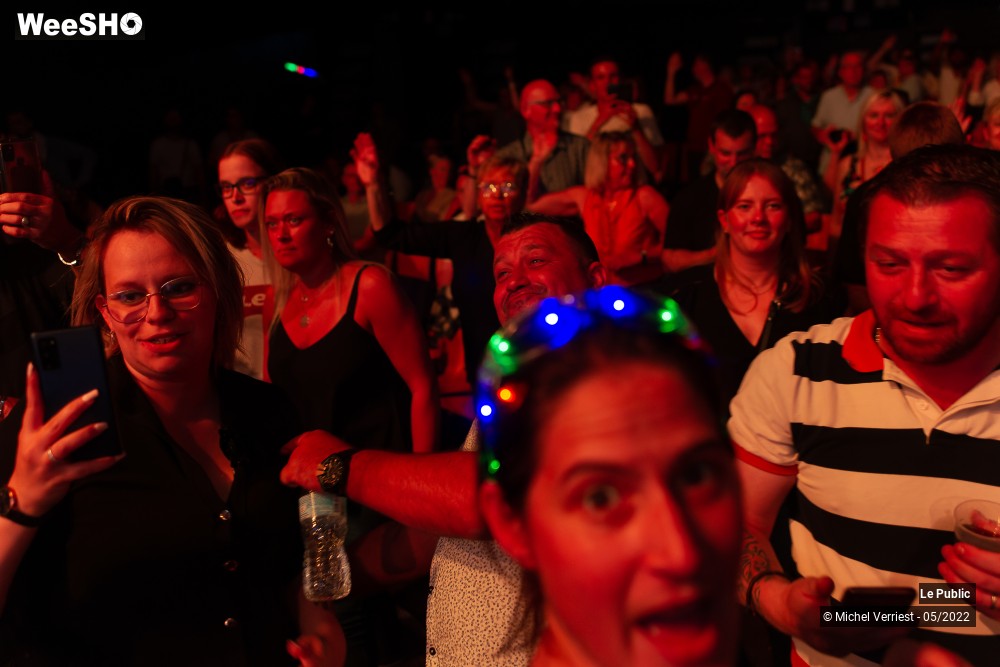 33/45 photos du spectacle Ambiance Soirée Les Années 80