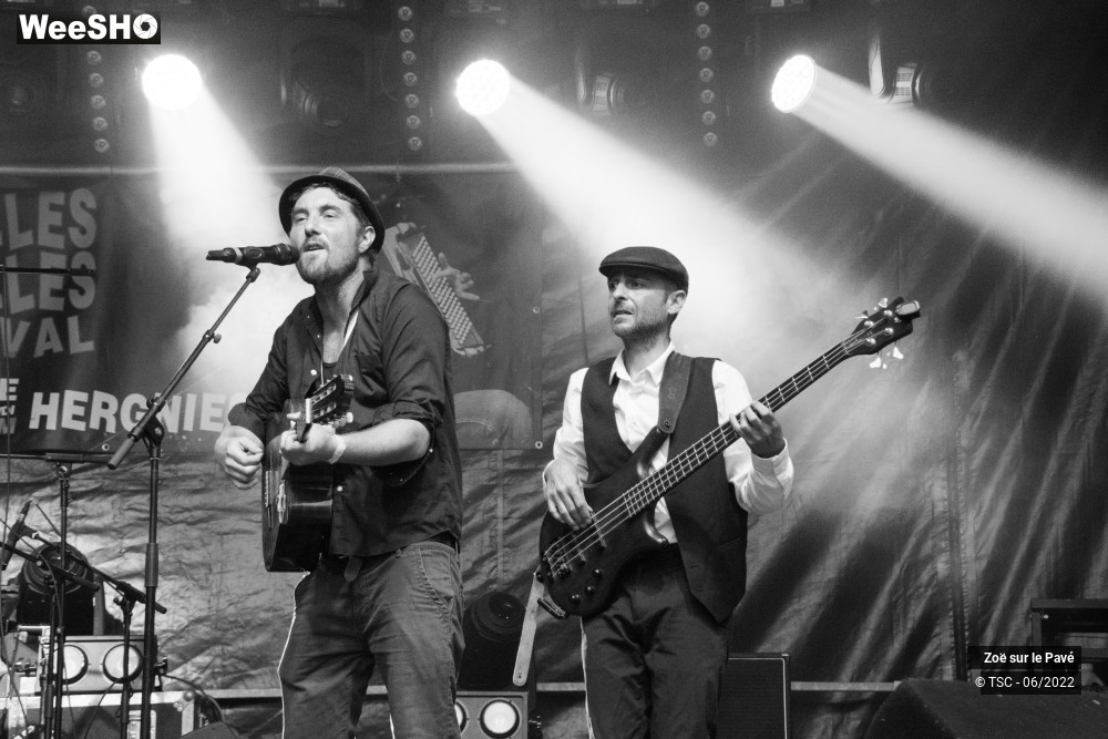 4/14 photos du spectacle Zoé sur le pavé
