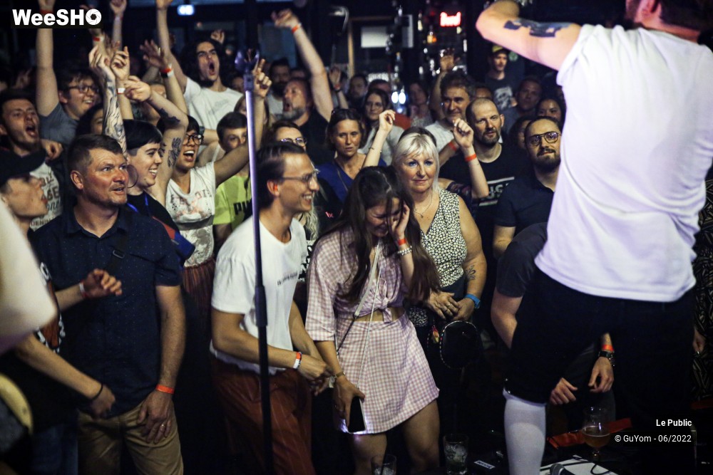 17/45 photos du spectacle Ambiance Red Hot Experience