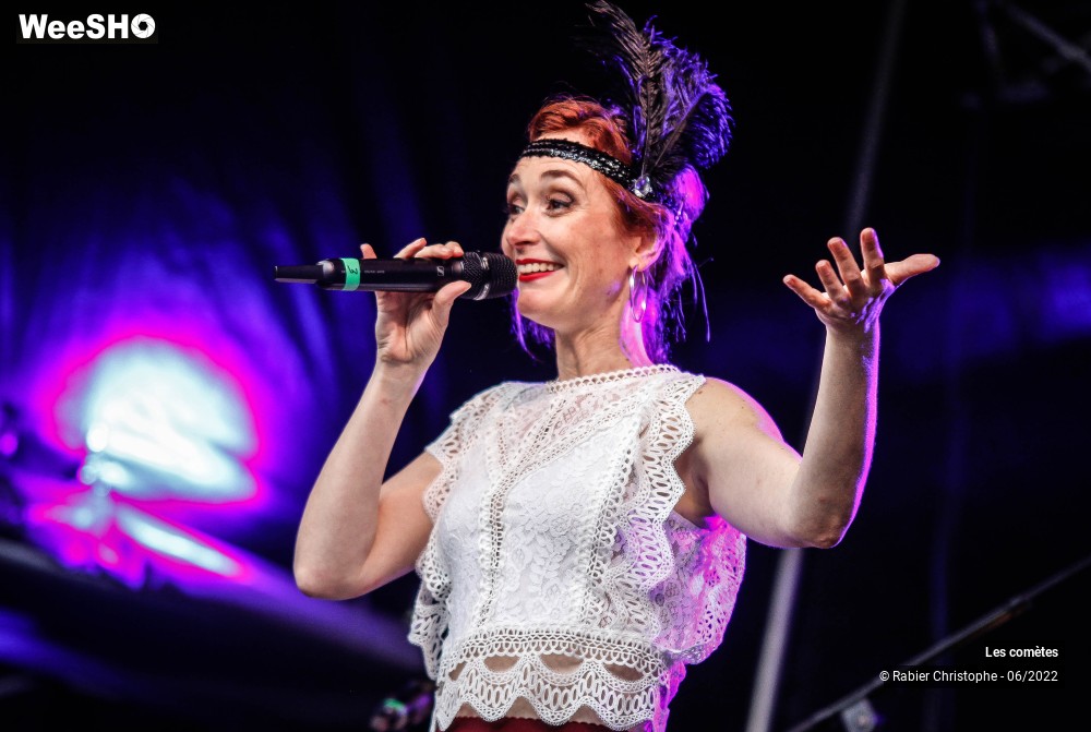 16/76 photos du spectacle Les Comètes