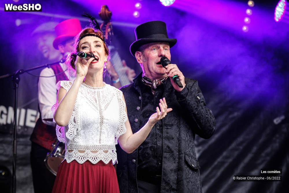 31/76 photos du spectacle Les Comètes