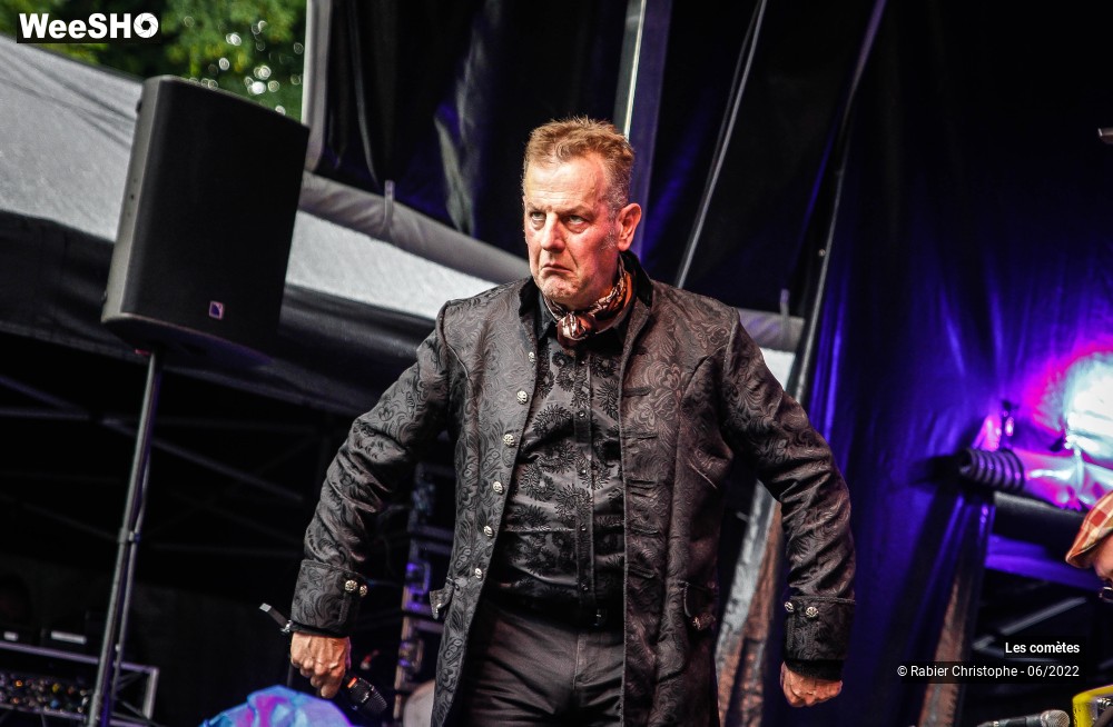 38/76 photos du spectacle Les Comètes