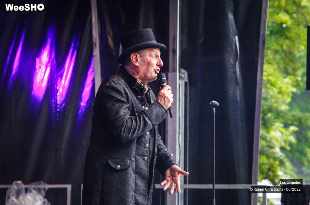 63/76 photos du spectacle Les Comètes