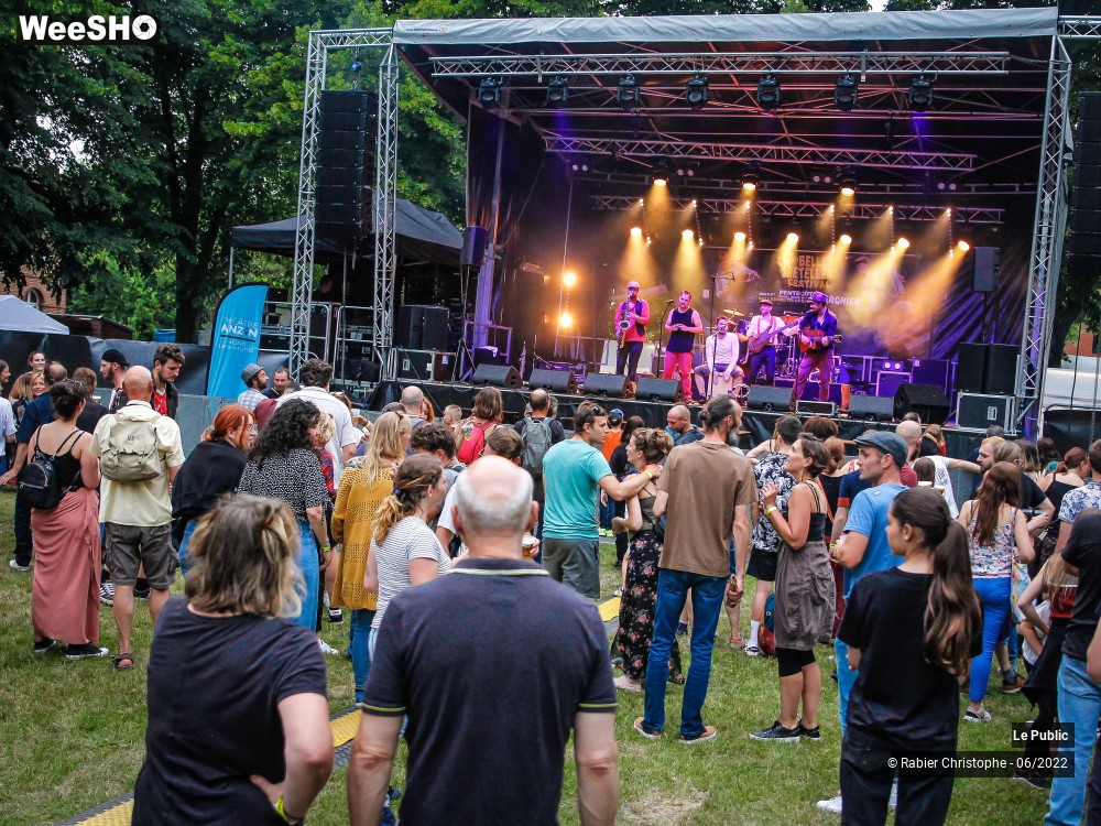 37/100 photos du spectacle Ambiance au Hainaut Belles Bretelles 2022
