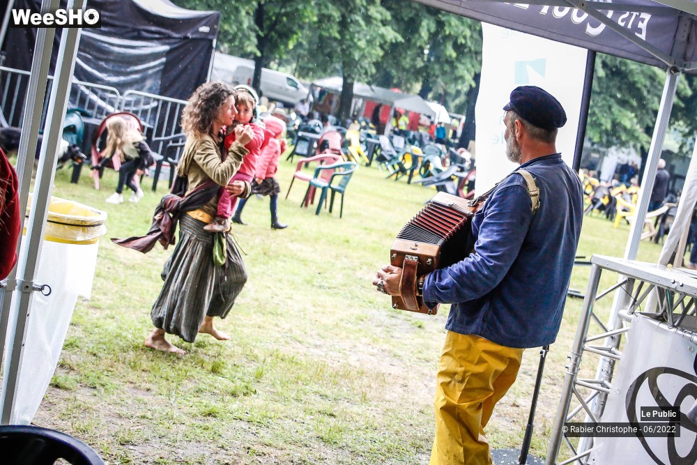 51/100 photos du spectacle Ambiance au Hainaut Belles Bretelles 2022