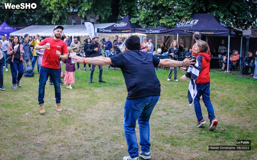 82/100 photos du spectacle Ambiance au Hainaut Belles Bretelles 2022