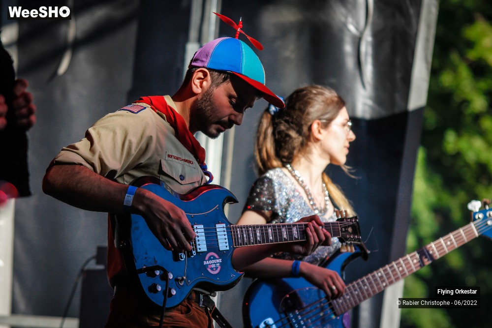 37/57 photos du spectacle flying orkestar