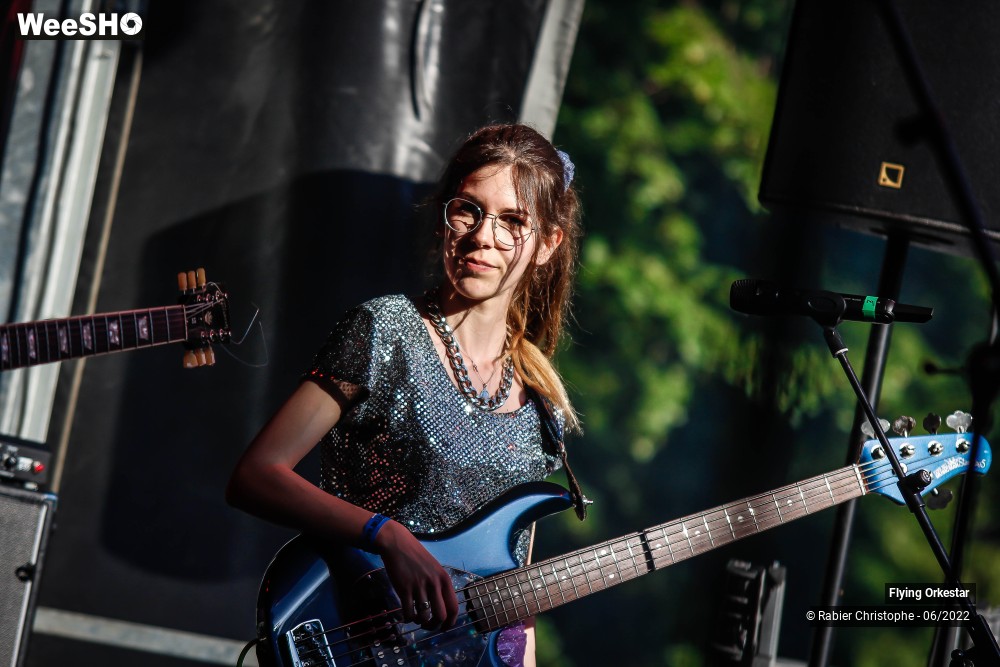 38/57 photos du spectacle flying orkestar