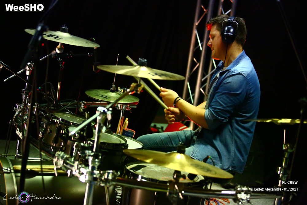 27/32 photos du spectacle FL concert live 360 au Dream