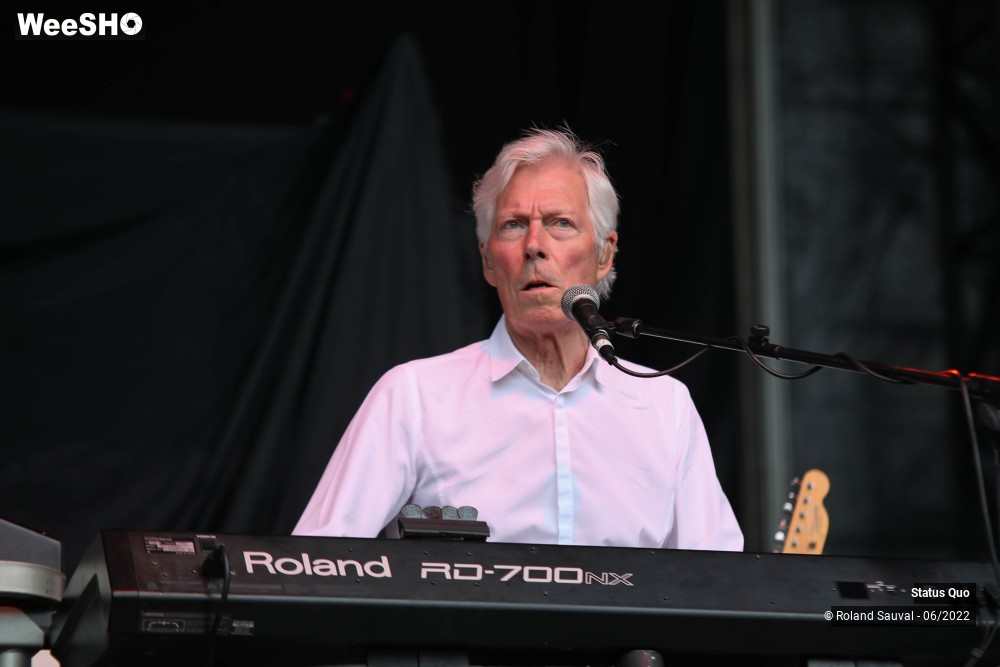 6/44 photos du spectacle Status Quo