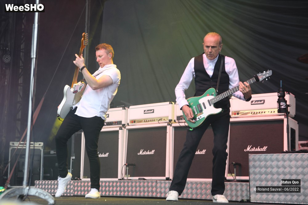 14/44 photos du spectacle Status Quo