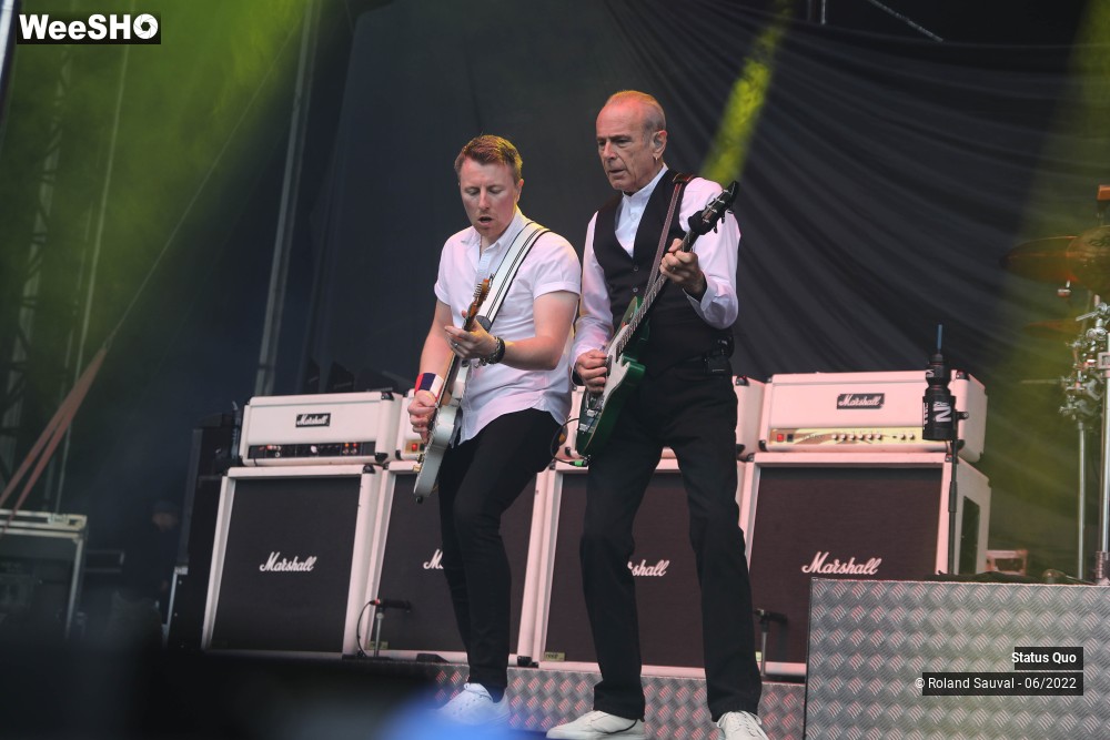 15/44 photos du spectacle Status Quo