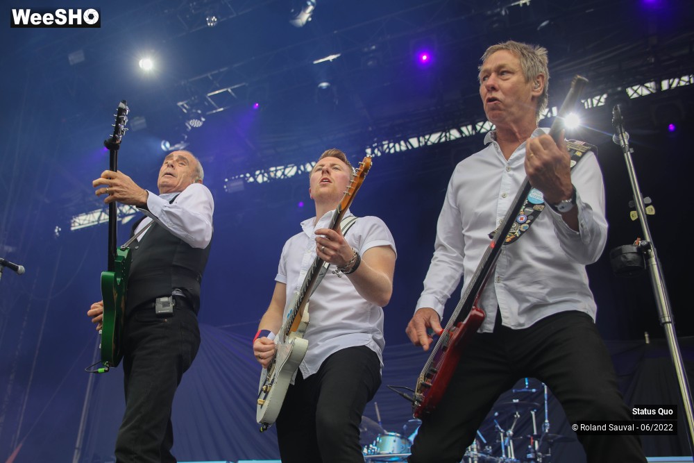 26/44 photos du spectacle Status Quo
